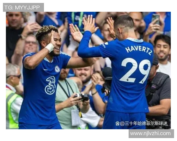 里昂与巴萨对决结果揭晓球迷热议比赛精彩瞬间与战术分析